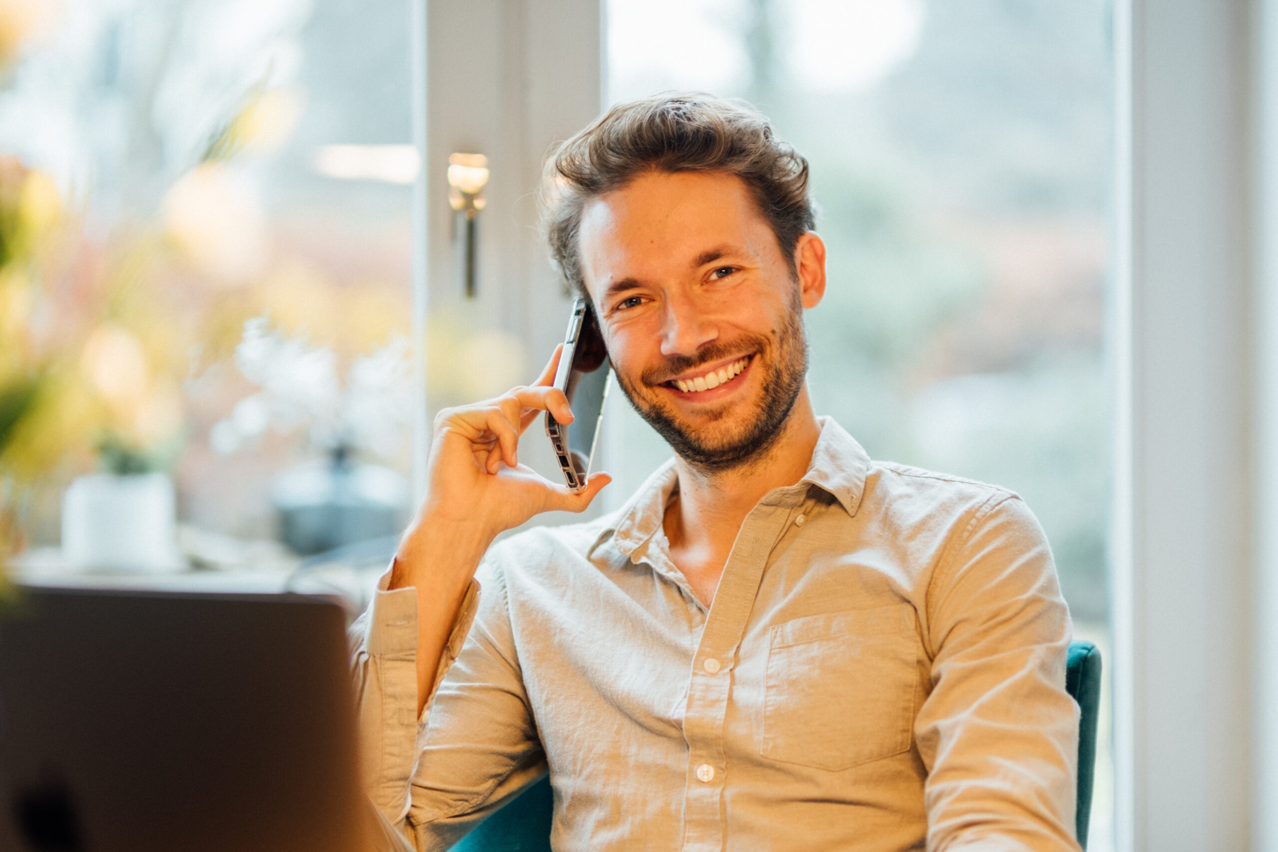 Authentische Personal Brand Fotos für Selbstständige & Unternehmer in Hamburg & Umgebung.